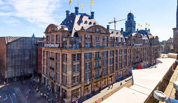 aacaed3f25bef9b9b335d44a70b2ae291779b780-1600x1066